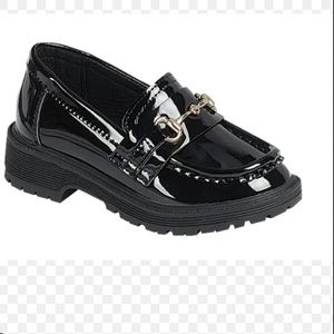 NWT BLACK PATENT CHUNKY LOAFERS